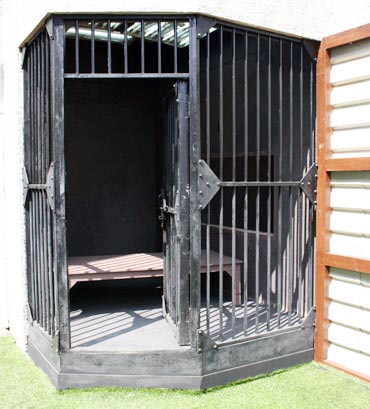 bigg boss 5 house-jail