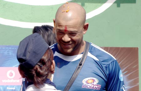andrew symonds on bigg boss photo
