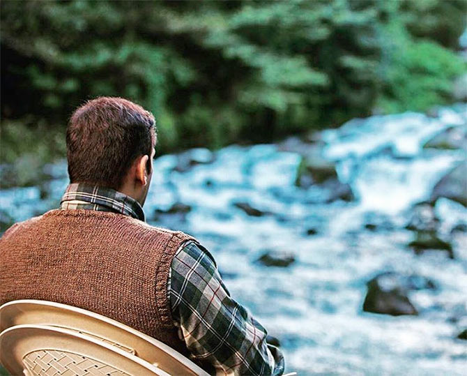 Salman Tubelight photos river Salman