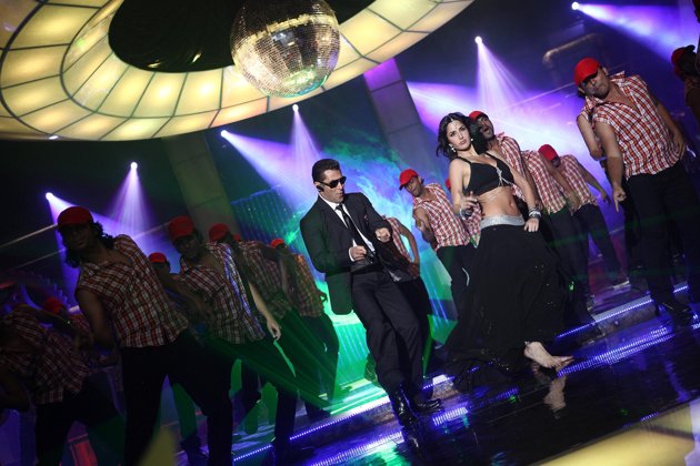 salman katrina bodyguard item Song